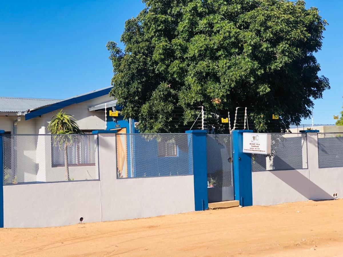 Mo-Nize Villa Guesthouse Otjiwarongo Ngoại thất bức ảnh